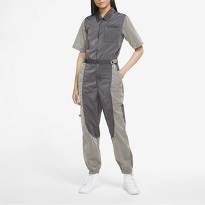 Nike Jordan Women’s Essentials Grey Flight Suit Jumpsuit Size XL NWT